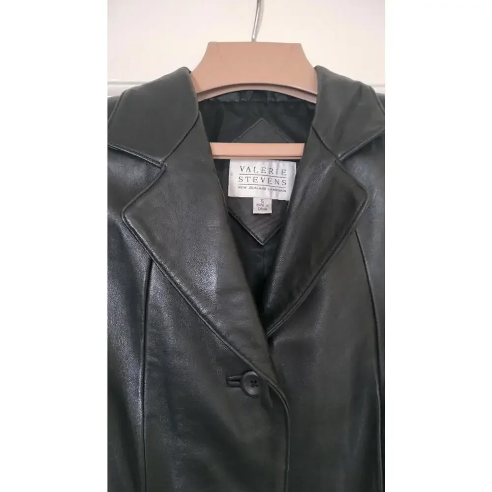 Valerie Stevens Black Lamb Leather Jacket Button-Up Lined Woman's Sz‎ S Soft!